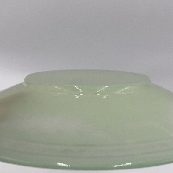 Jade Green Art Glass 7” Plates Engraved to Alabaster, Carder Steuben ? Unmarked - Picture 16 of 16